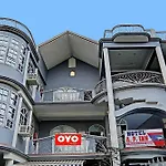 Hotel O Apm Inn