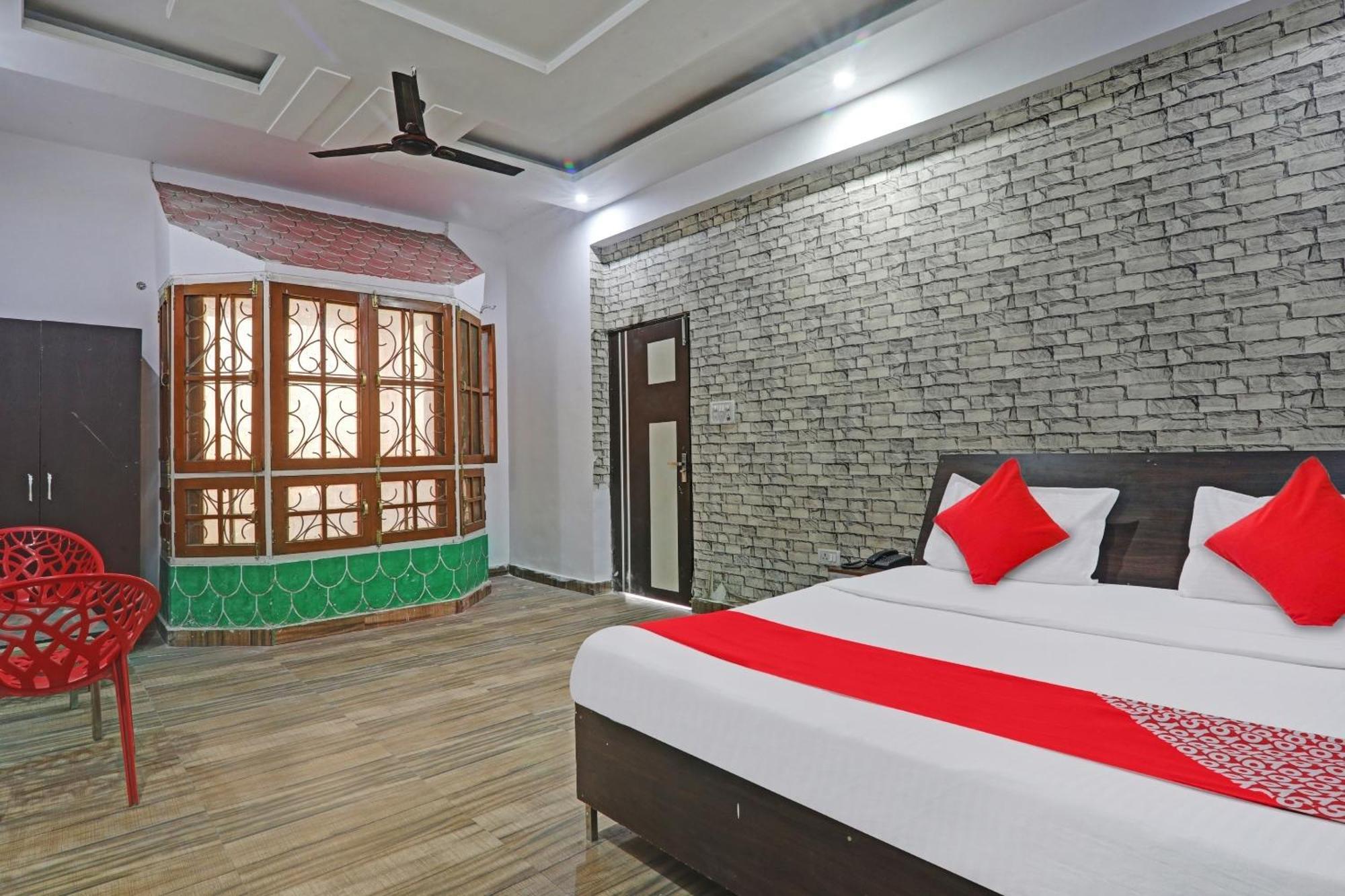 O Apm Hotel